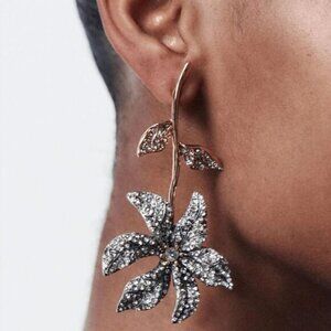 Statement Floral Earrings N840